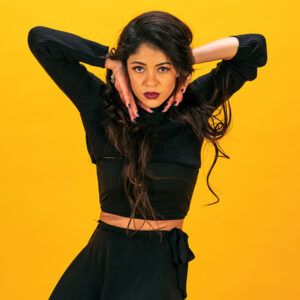 Lírico  Heels - Lunes (22:00h - 23:00h)